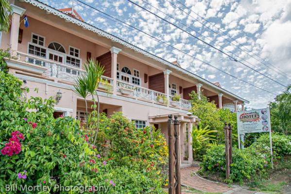 Hotel Chez Marie Alish โกรส อิส์ลีต ภายนอก รูปภาพ